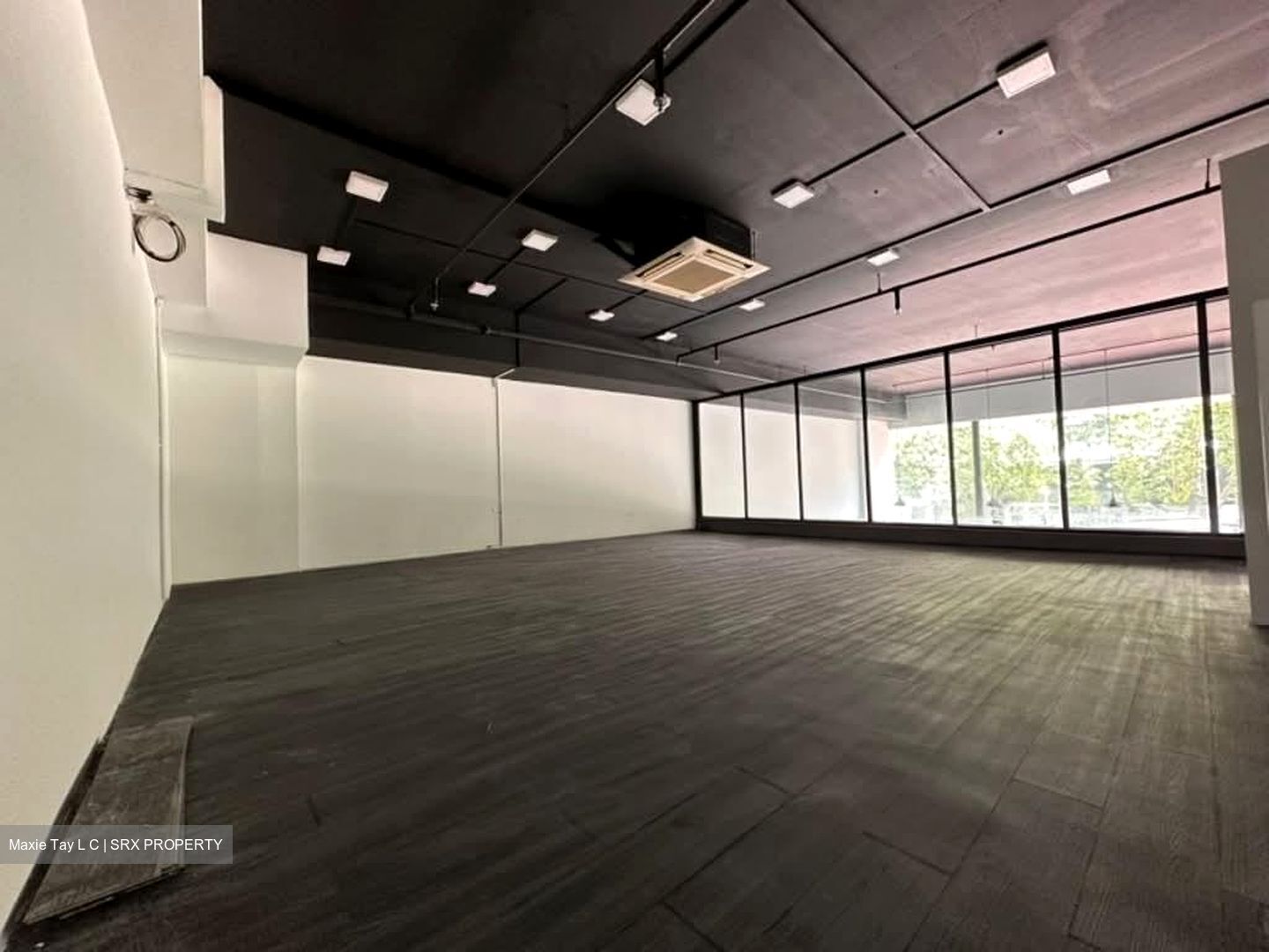Vertex (D14), Factory #562089301